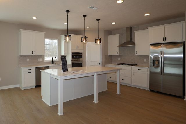 4547 Corsican Loop E, Hilliard, OH 43026