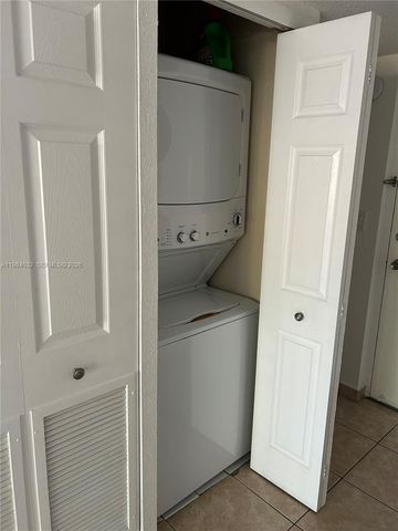 7450 Miami Lakes Dr C109, Miami Lakes, FL 33014