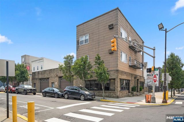 1014 Kennedy Boulevard, Union City, NJ 07087