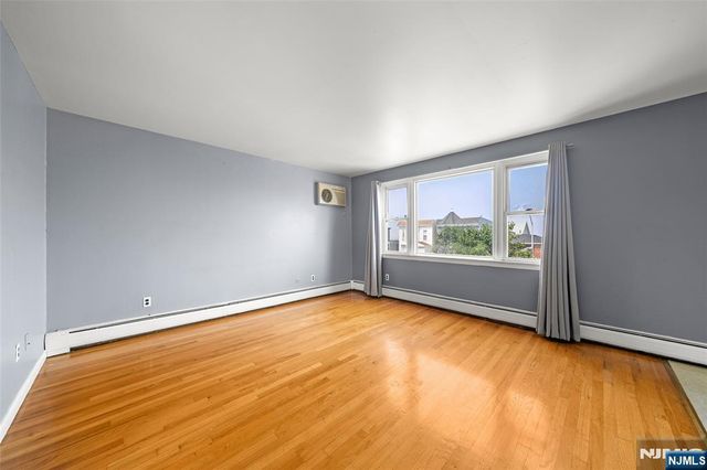 1014 Kennedy Boulevard, Union City, NJ 07087
