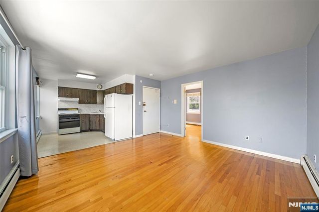 1014 Kennedy Boulevard, Union City, NJ 07087