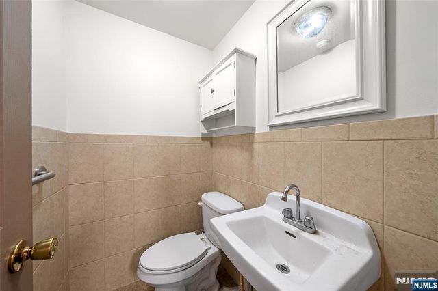 1014 Kennedy Boulevard, Union City, NJ 07087