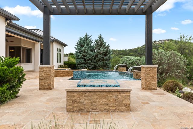 3806 SMITHSON RIDGE RD, San Antonio, TX 78261