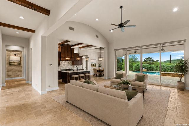 3806 SMITHSON RIDGE RD, San Antonio, TX 78261