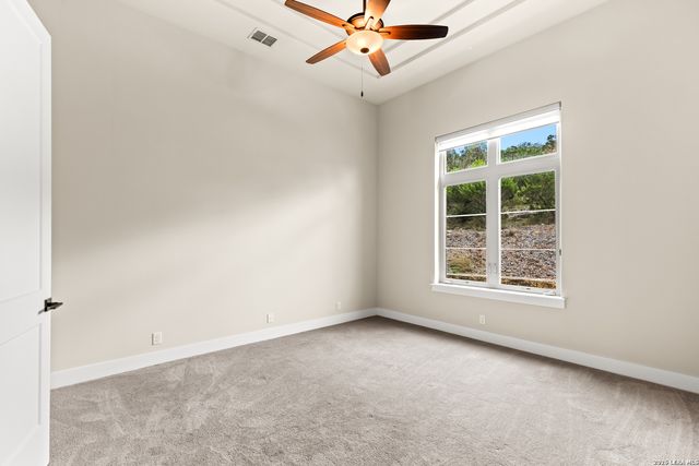 3806 SMITHSON RIDGE RD, San Antonio, TX 78261