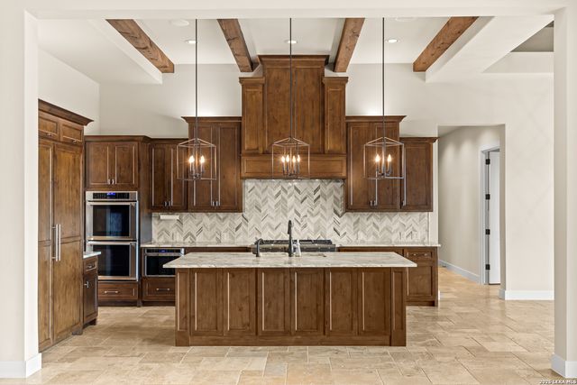 3806 SMITHSON RIDGE RD, San Antonio, TX 78261