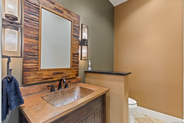 3806 SMITHSON RIDGE RD, San Antonio, TX 78261