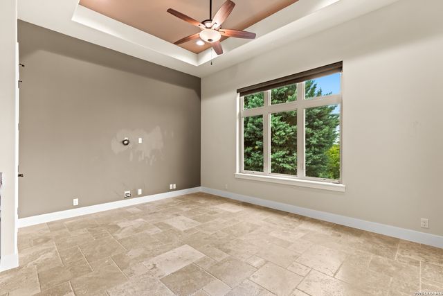 3806 SMITHSON RIDGE RD, San Antonio, TX 78261