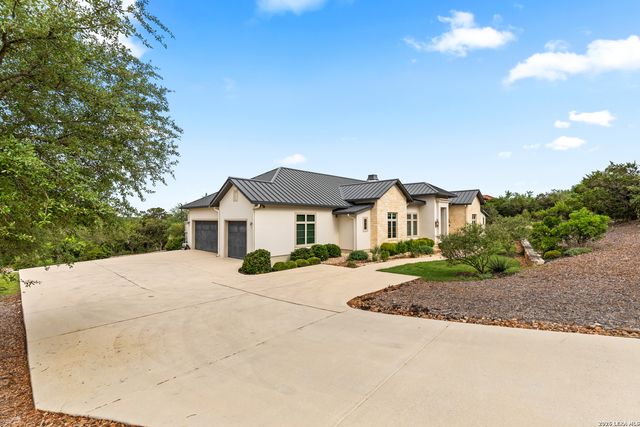 3806 SMITHSON RIDGE RD, San Antonio, TX 78261
