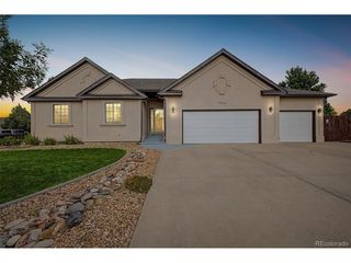 1914 74th Ave, Greeley, CO 80634