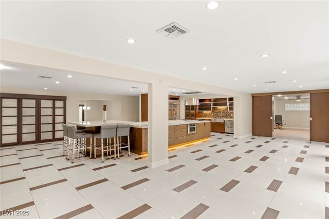 5885 Via Manigua, Las Vegas, NV 89120