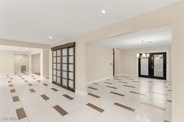 5885 Via Manigua, Las Vegas, NV 89120