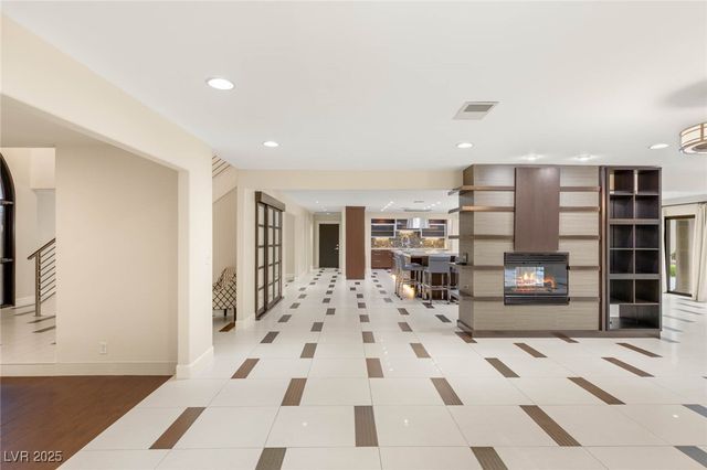 5885 Via Manigua, Las Vegas, NV 89120