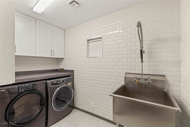 5885 Via Manigua, Las Vegas, NV 89120