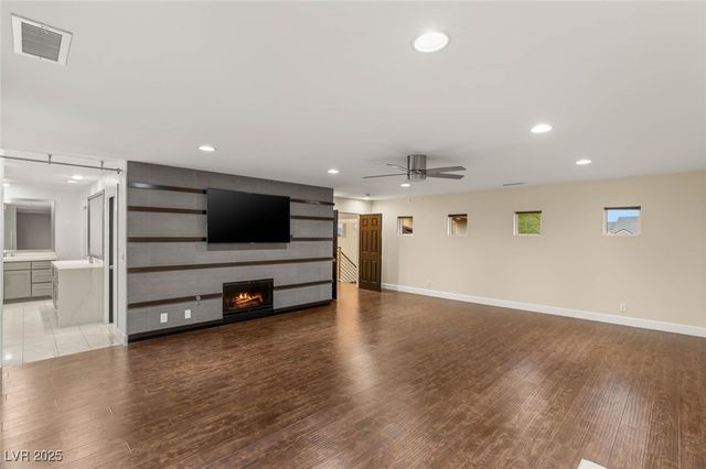 5885 Via Manigua, Las Vegas, NV 89120