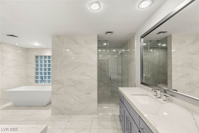 5885 Via Manigua, Las Vegas, NV 89120