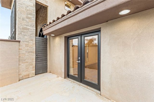 5885 Via Manigua, Las Vegas, NV 89120