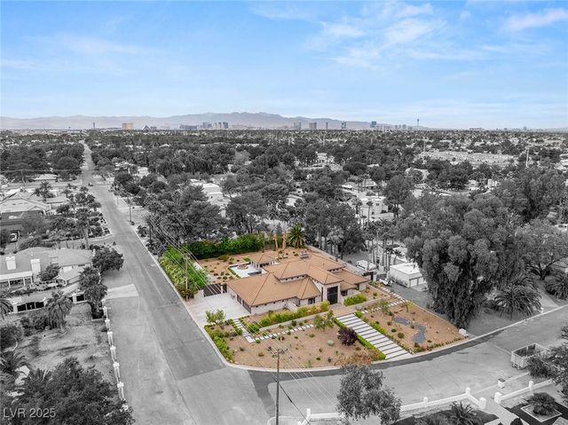 5885 Via Manigua, Las Vegas, NV 89120