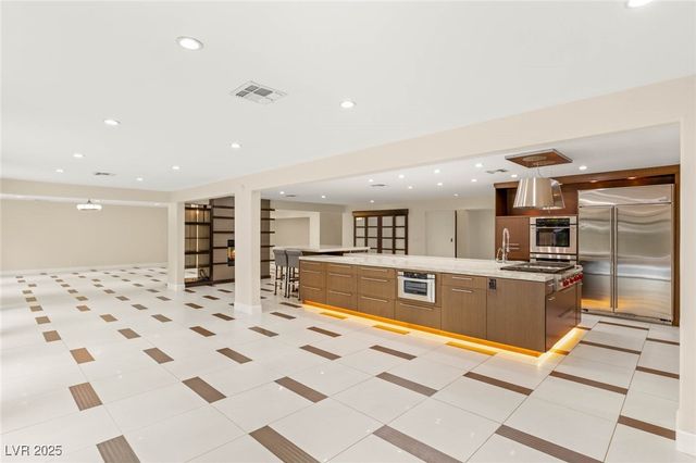 5885 Via Manigua, Las Vegas, NV 89120