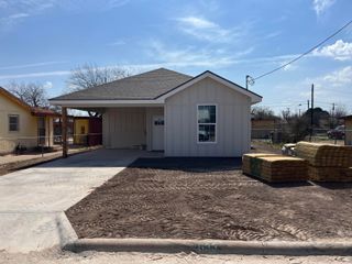 633 W Ave Z, San Angelo, TX 76903