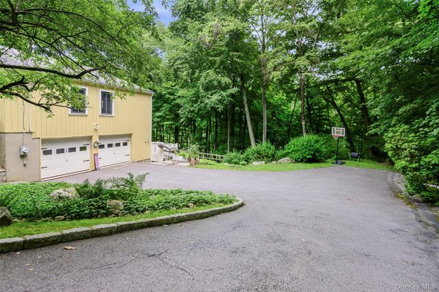 231 Increase Miller Road, Katonah, NY 10536