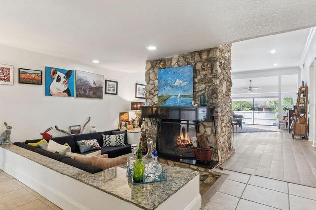 106 HIDDEN OAK DRIVE, Longwood, FL 32779