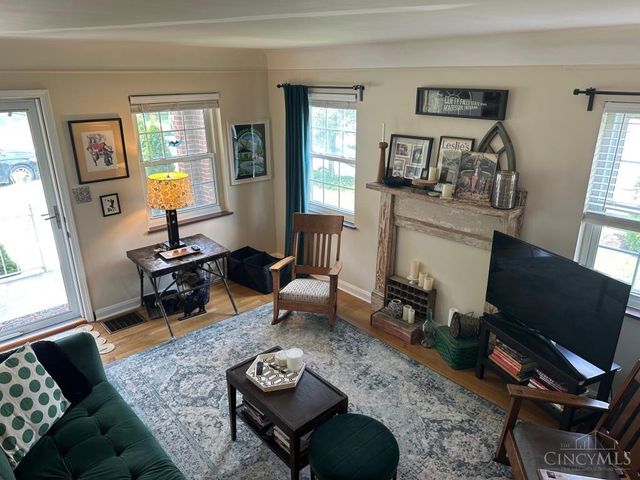 958 Summit Avenue, Glendale, OH 45246