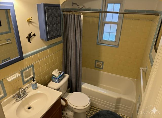 958 Summit Avenue, Glendale, OH 45246