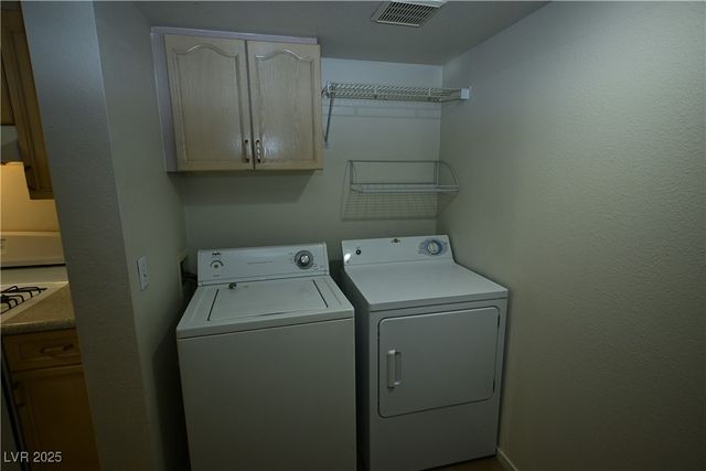 8465 Blue Island Avenue, Las Vegas, NV 89129