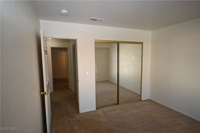 8465 Blue Island Avenue, Las Vegas, NV 89129