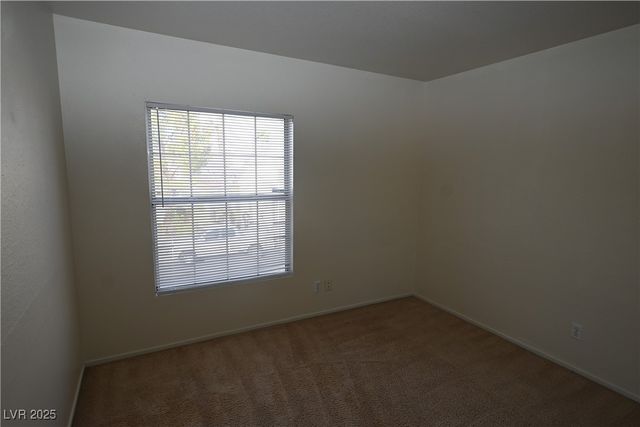 8465 Blue Island Avenue, Las Vegas, NV 89129