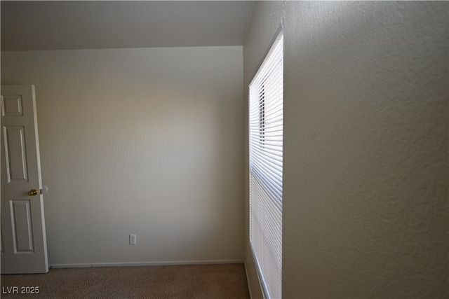 8465 Blue Island Avenue, Las Vegas, NV 89129