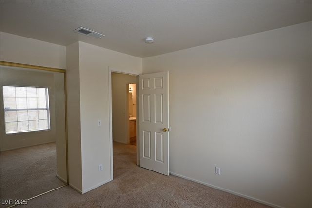 8465 Blue Island Avenue, Las Vegas, NV 89129