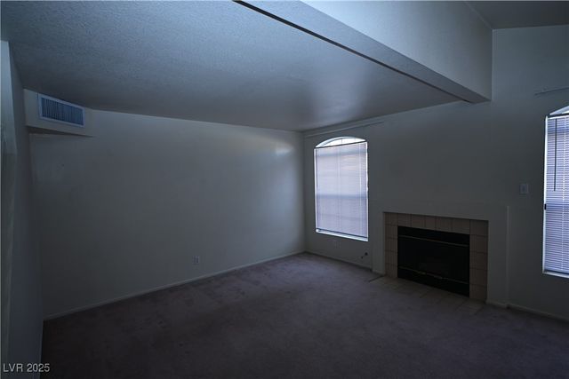 8465 Blue Island Avenue, Las Vegas, NV 89129