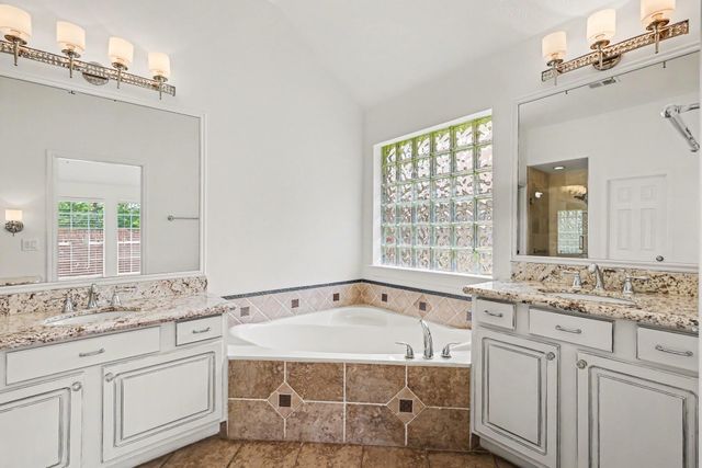 12439 Rutgers Park Court, Houston, TX 77058