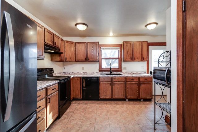 746 Eisenhower Avenue, Janesville, WI 53545