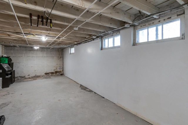 746 Eisenhower Avenue, Janesville, WI 53545