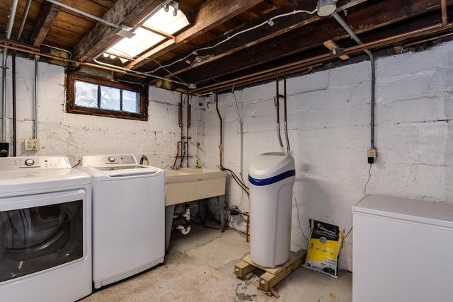 746 Eisenhower Avenue, Janesville, WI 53545