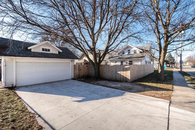 746 Eisenhower Avenue, Janesville, WI 53545