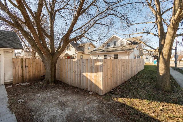 746 Eisenhower Avenue, Janesville, WI 53545