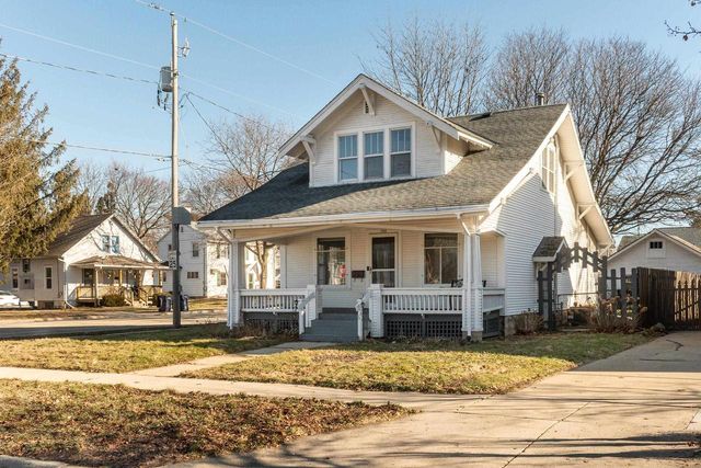 746 Eisenhower Avenue, Janesville, WI 53545