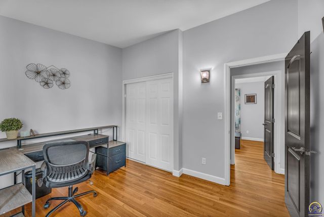 3418 SW 33rd TER, Topeka, KS 66614