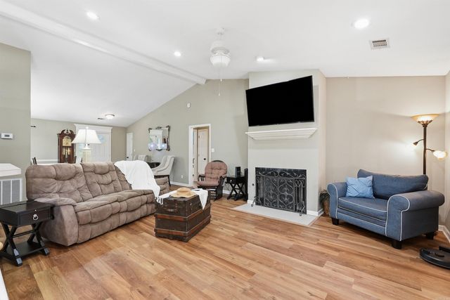111 Ridge Terrace, Hot Springs National Park, AR 71913