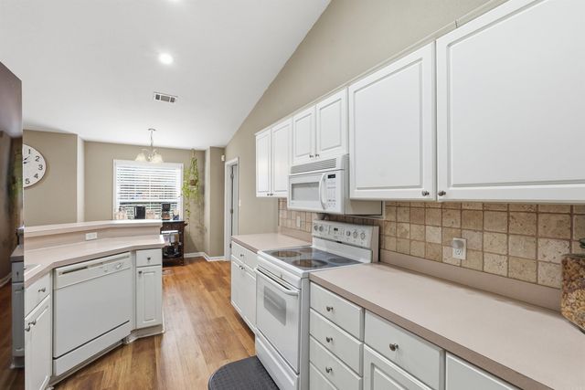 111 Ridge Terrace, Hot Springs National Park, AR 71913
