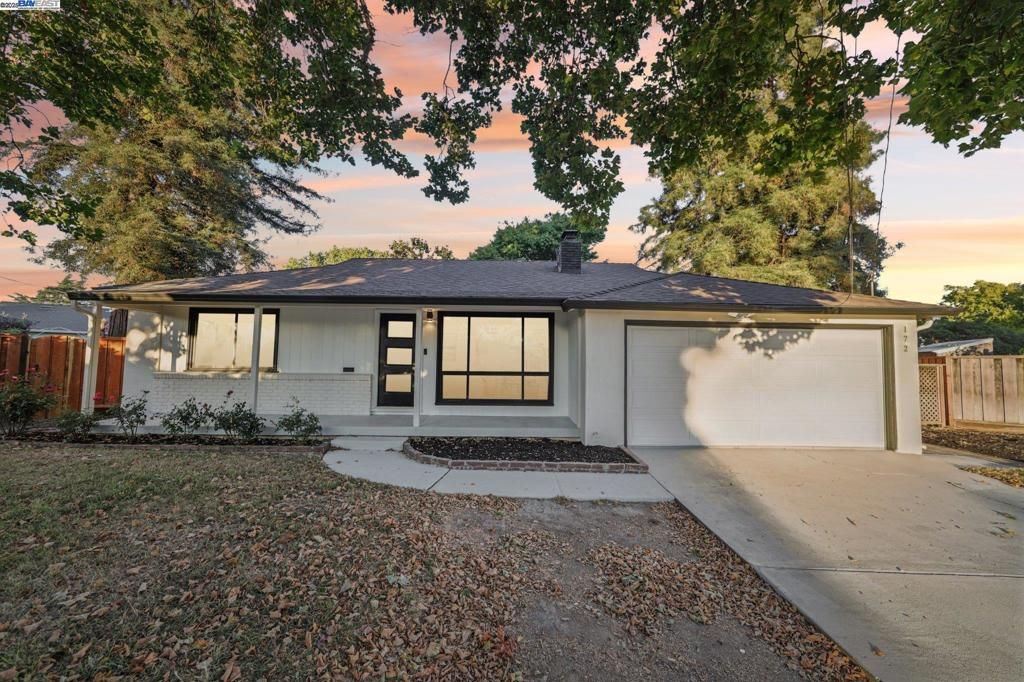 172 Via San Marino, San Lorenzo, CA 94580