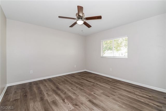 2216 NW 5th ST, Cape Coral, FL 33993