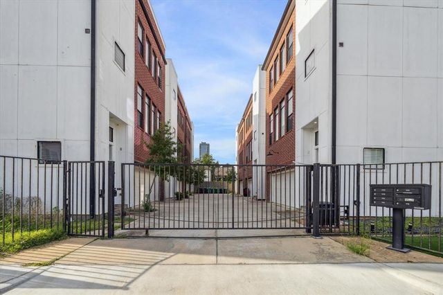 1408 Ruthven Street, Houston, TX 77019