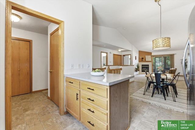 2320 Dodge Street, Lincoln, NE 68521