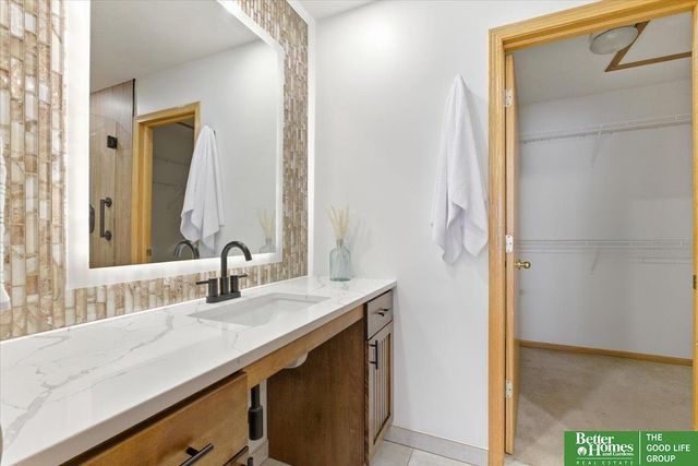 2320 Dodge Street, Lincoln, NE 68521