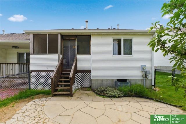 2320 Dodge Street, Lincoln, NE 68521